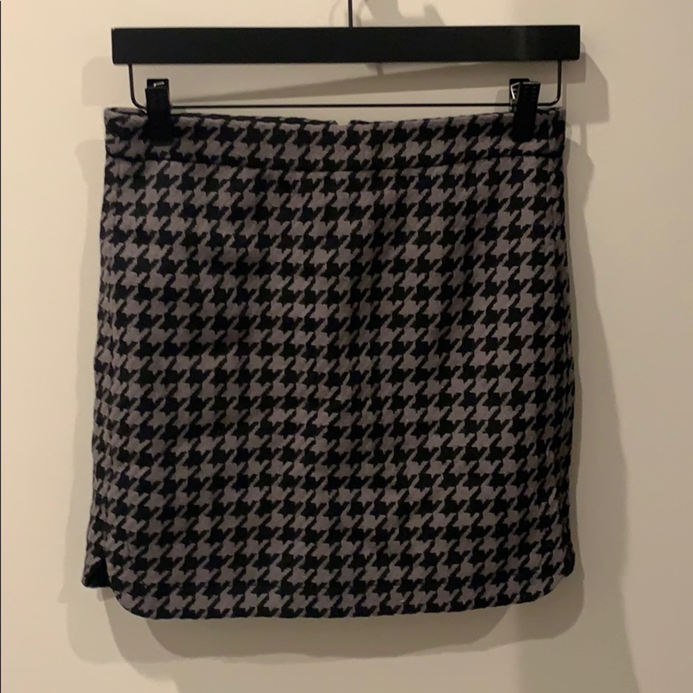 J. Crew Wool Houndstooth Mini Skirt Size 0